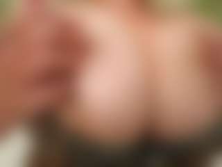 happyalice's Live Sex Cam Show