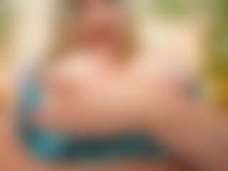 happyalice's Live Sex Cam Show