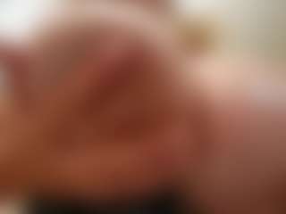 happyalice's Live Sex Cam Show