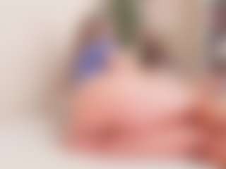 happyalice's Live Sex Cam Show