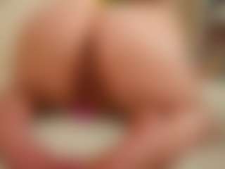 happyalice's Live Sex Cam Show