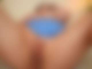 happyalice's Live Sex Cam Show