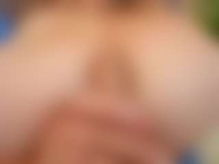 happyalice's Live Sex Cam Show