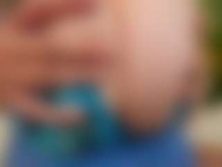 happyalice's Live Sex Cam Show
