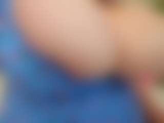 happyalice's Live Sex Cam Show