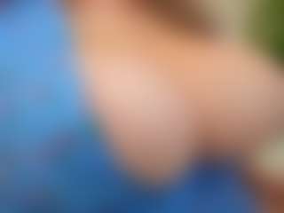 happyalice's Live Sex Cam Show