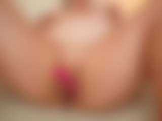 happyalice's Live Sex Cam Show