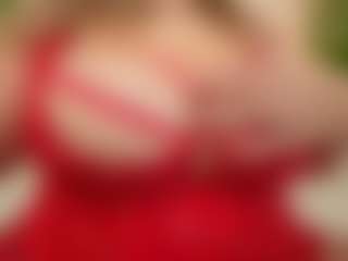 Live cam show with happyalice - Green Eyes on Dolls Live