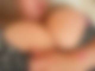 happyalice's Live Sex Cam Show