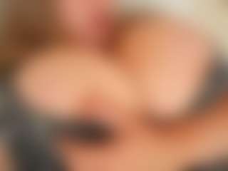 happyalice's Live Sex Cam Show