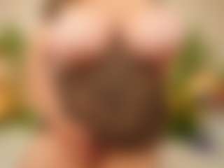 happyalice's Live Sex Cam Show