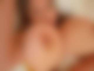 happyalice's Live Sex Cam Show