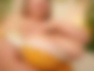 happyalice's Live Sex Cam Show