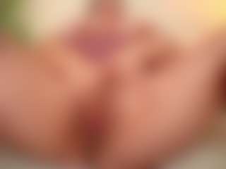 happyalice's Live Sex Cam Show