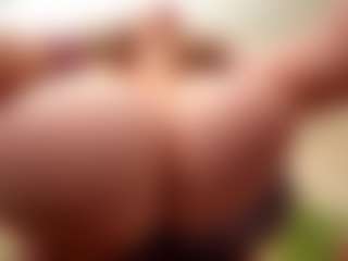 Live cam show with happyalice - White MILF on Milfs Live | germany