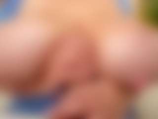 happyalice's Live Sex Cam Show