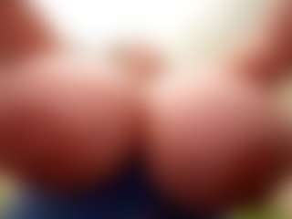 happyalice's Live Sex Cam Show