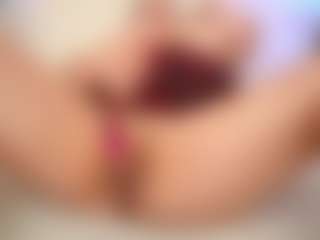 happyalice's Live Sex Cam Show