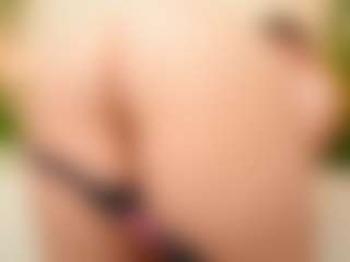 happyalice's Live Sex Cam Show