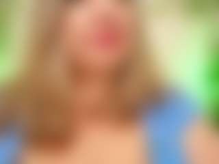 happyalice's Live Sex Cam Show