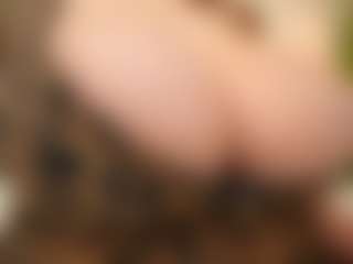 happyalice's Live Sex Cam Show