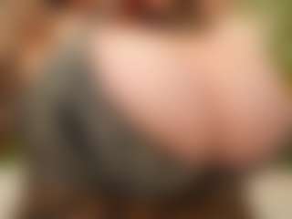happyalice's Live Sex Cam Show