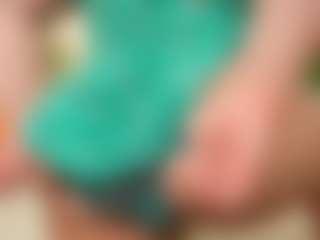happyalice's Live Sex Cam Show