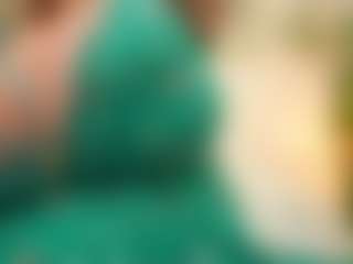 Live cam show with happyalice - Striptease on TottyGirls