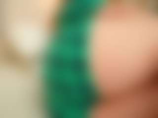 happyalice's Live Sex Cam Show