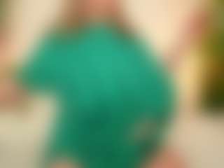 happyalice's Live Sex Cam Show
