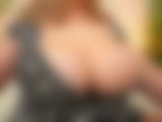 happyalice's Live Sex Cam Show