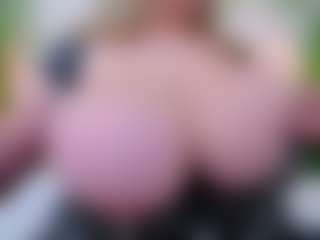 happyalice's Live Sex Cam Show