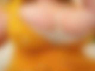 Live cam show with happyalice - Striptease MILF on Camsoda