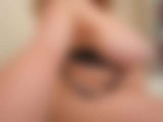 happyalice's Live Sex Cam Show