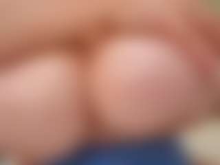 Live cam show with happyalice - Lovense on madthumbs