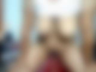 lizbigtits's Live Sex Cam Show