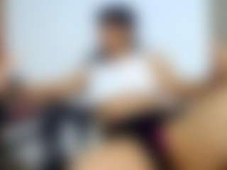 Live cam show with lizbigtits - Ebony on googirlz | colombia