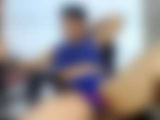 lizbigtits's Live Sex Cam Show