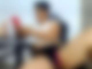 lizbigtits's Live Sex Cam Show
