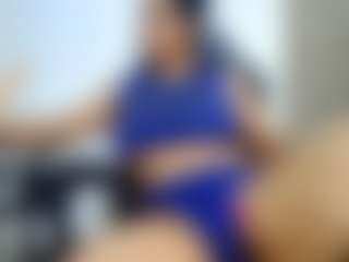 lizbigtits's Live Sex Cam Show