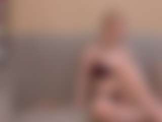 giweria's Live Sex Cam Show