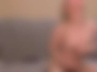 giweria's Live Sex Cam Show