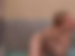 giweria's Live Sex Cam Show