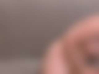giweria's Live Sex Cam Show