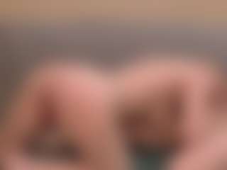 Live cam show with giweria - Shaved Pussy on Milfs Live