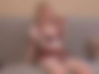 Live cam show with giweria - Athletic Public on Gym Cam Girls