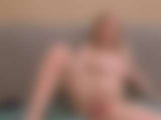 giweria's Live Sex Cam Show