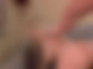 Live cam show with giweria - Dildo Or Vibrator on Camsoda