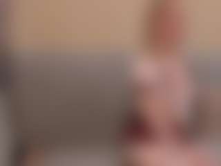 giweria's Live Sex Cam Show