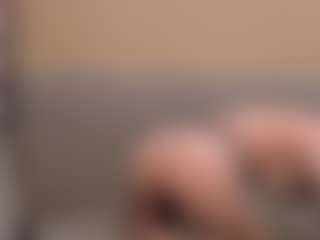 giweria's Live Sex Cam Show